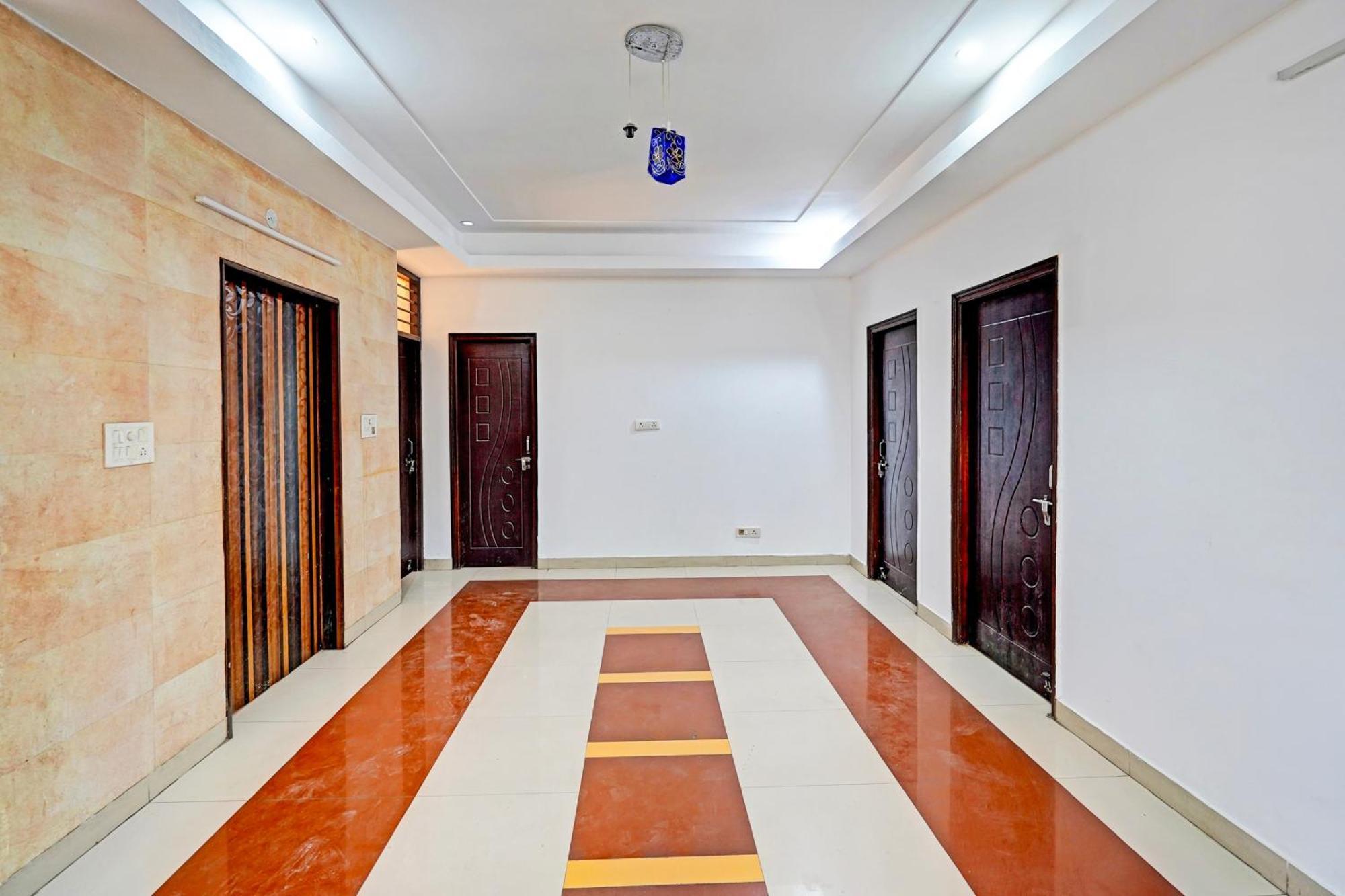 Super Hotel O Palm Dehradun Exterior foto